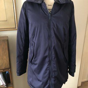 Lululemon Navy Puffer Jacket size 6